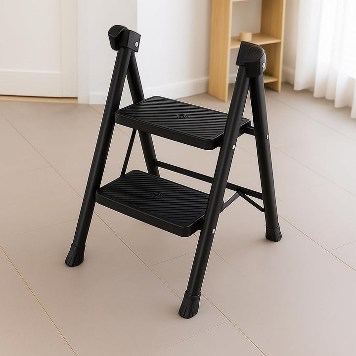 KITCHENMATE 2-STEP LADDER